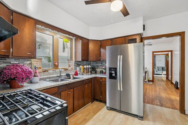 1536 Kenilworth Avenue, Berwyn, IL 60402