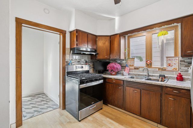 1536 Kenilworth Avenue, Berwyn, IL 60402