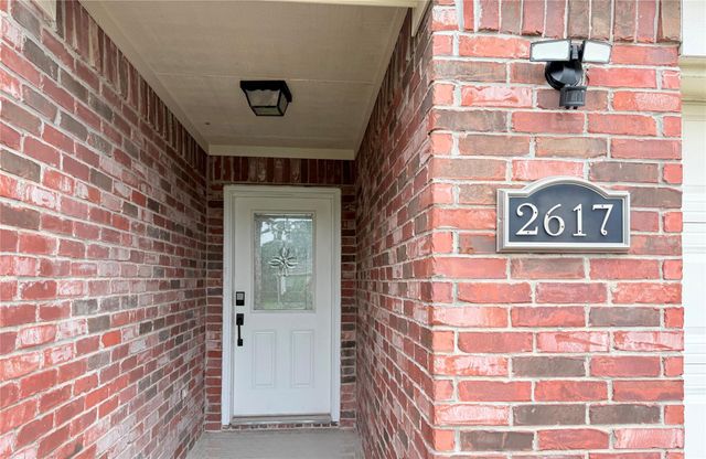 2617 Redfish Drive, Texas City, TX 77591