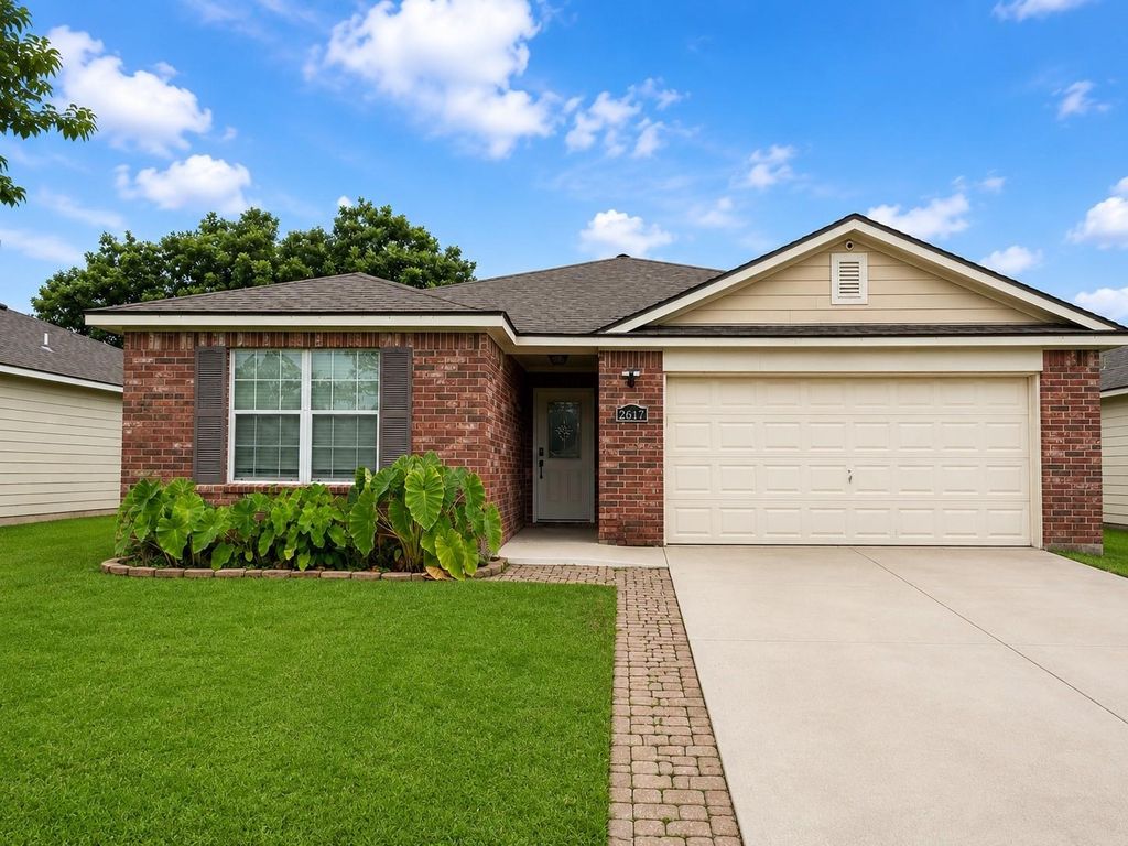 2617 Redfish Drive, Texas City, TX 77591