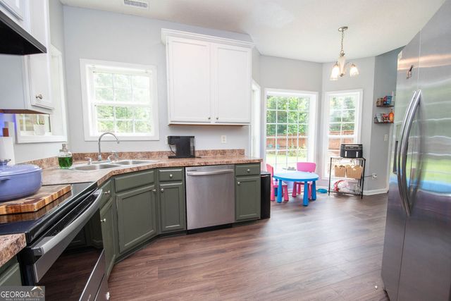 83 Margaret Way, Hogansville, GA 30230