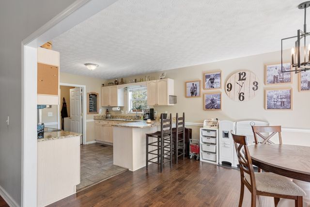 425 Remington Ave, Gallatin, TN 37066