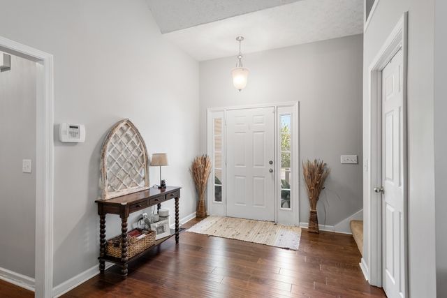 425 Remington Ave, Gallatin, TN 37066