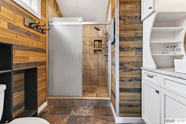 3626 S 155th Street, Omaha, NE 68144