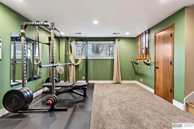 3626 S 155th Street, Omaha, NE 68144