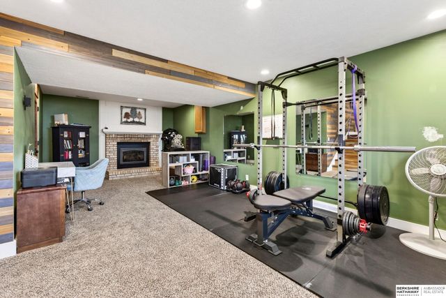 3626 S 155th Street, Omaha, NE 68144