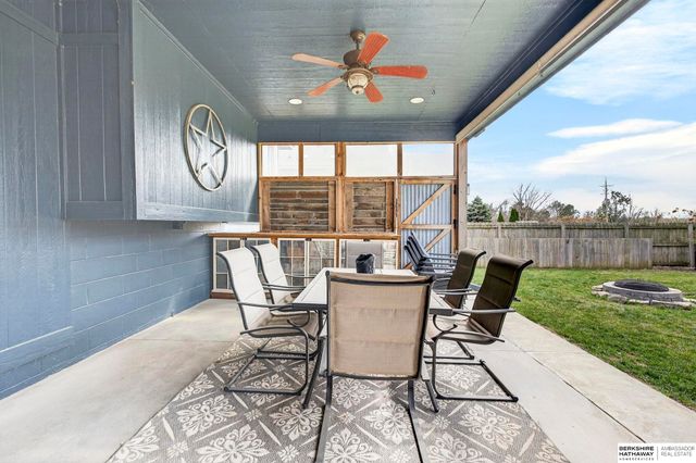 3626 S 155th Street, Omaha, NE 68144