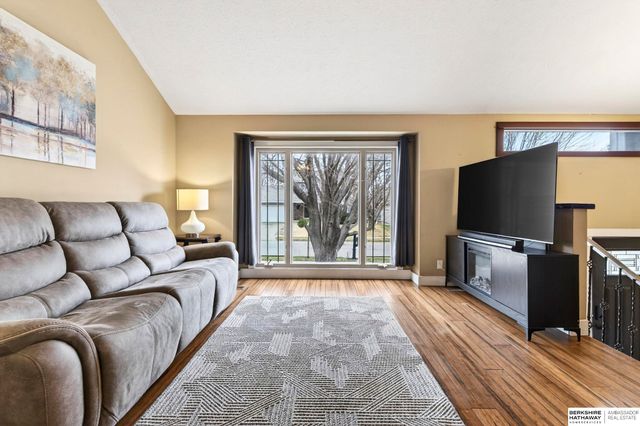 3626 S 155th Street, Omaha, NE 68144