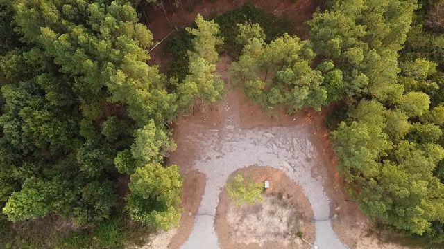 301 Ridgewood Dr, Linden, TN 37096