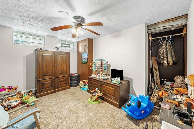 3710 W Pleasant Valley Road, Parma, OH 44134