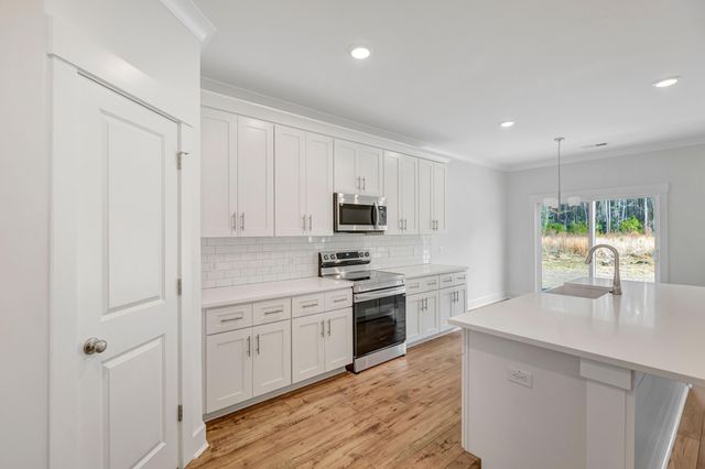 6220 N Highway 17, Awendaw, SC 29429