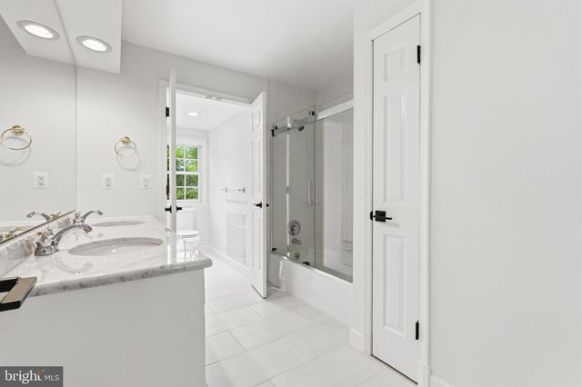 12100 DREWS CT, Potomac, MD 20854
