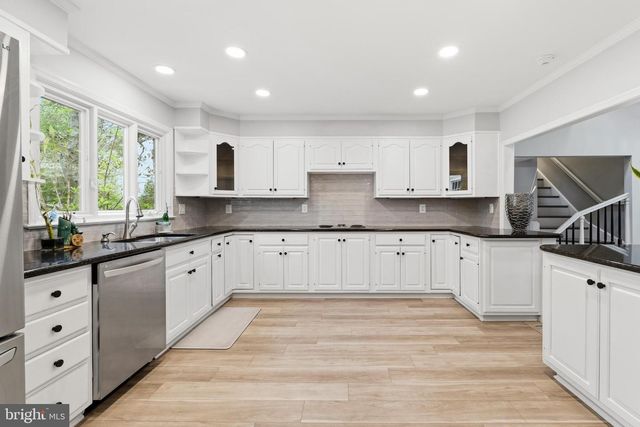 12100 DREWS CT, Potomac, MD 20854