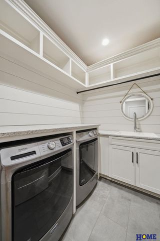 6141 S 97th Street, Lincoln, NE 68520