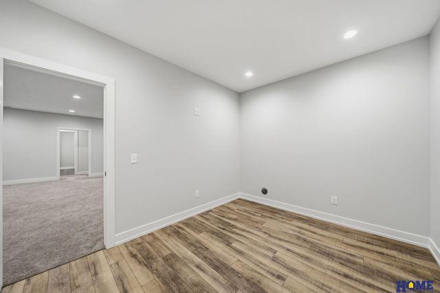 6141 S 97th Street, Lincoln, NE 68520