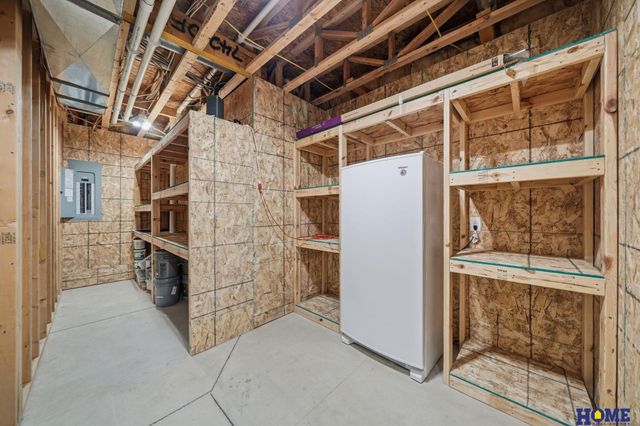 6141 S 97th Street, Lincoln, NE 68520