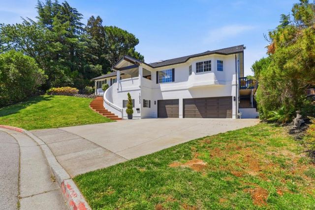 1035 Appian Way, Morgan Hill, CA 95037