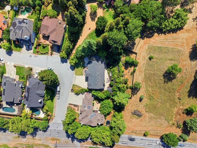 1035 Appian Way, Morgan Hill, CA 95037