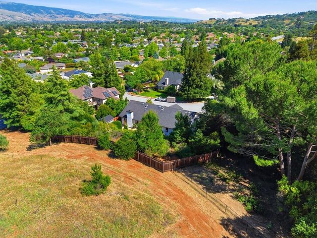 1035 Appian Way, Morgan Hill, CA 95037