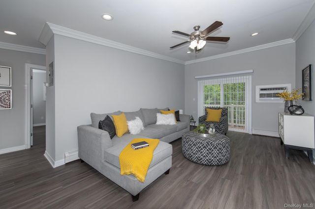 234 River Avenue 26, Patchogue, NY 11772