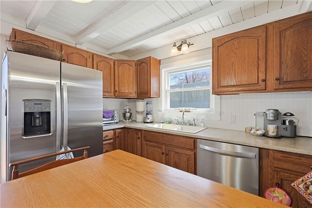 33 Airy Acres Drive, Glocester, RI 02814