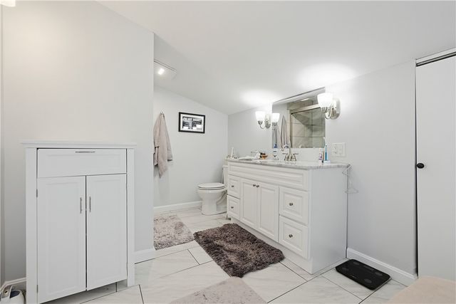 33 Airy Acres Drive, Glocester, RI 02814