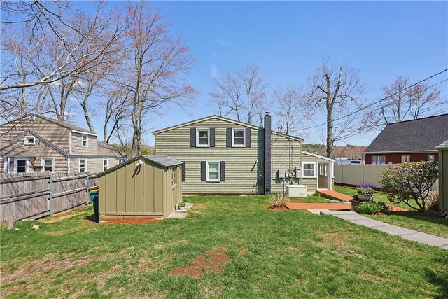33 Airy Acres Drive, Glocester, RI 02814