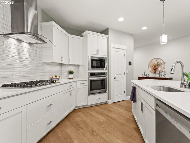 17502 Ne 77TH St, Vancouver, WA 98682