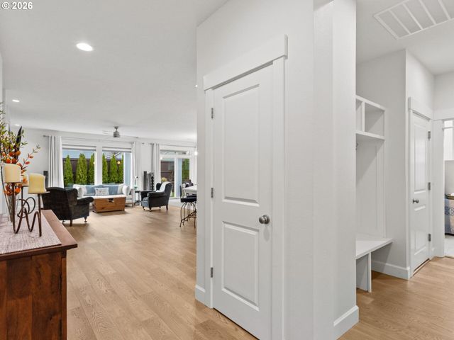 17502 Ne 77TH St, Vancouver, WA 98682