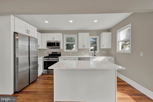 7904 ROSELAND AVE, Rosedale, MD 21237