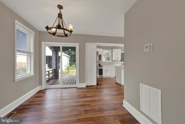 7904 ROSELAND AVE, Rosedale, MD 21237