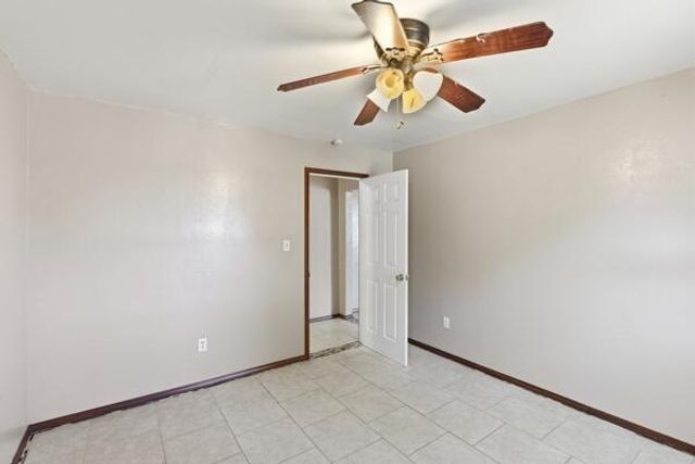820 Monte Vista Road NE, Los Lunas, NM 87031