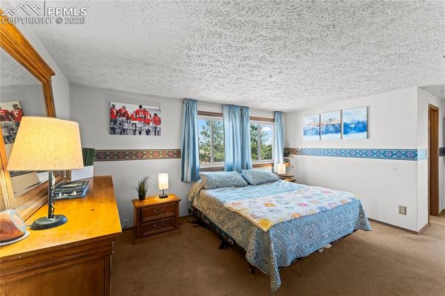 2075 Grady Court, Colorado Springs, CO 80915