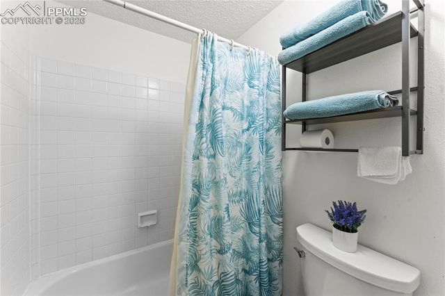 2075 Grady Court, Colorado Springs, CO 80915