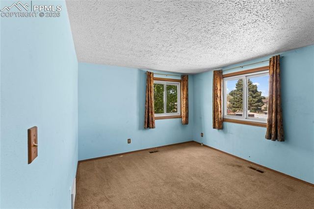 2075 Grady Court, Colorado Springs, CO 80915