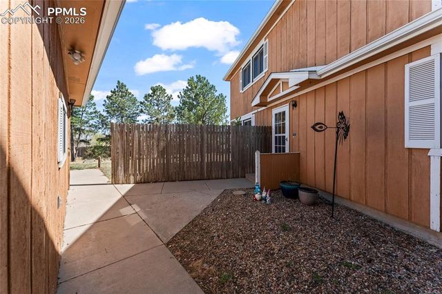 2075 Grady Court, Colorado Springs, CO 80915
