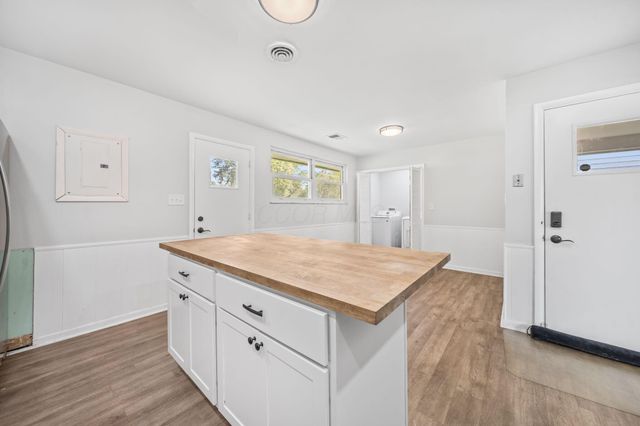 5258 Scioto Darby Road, Hilliard, OH 43026