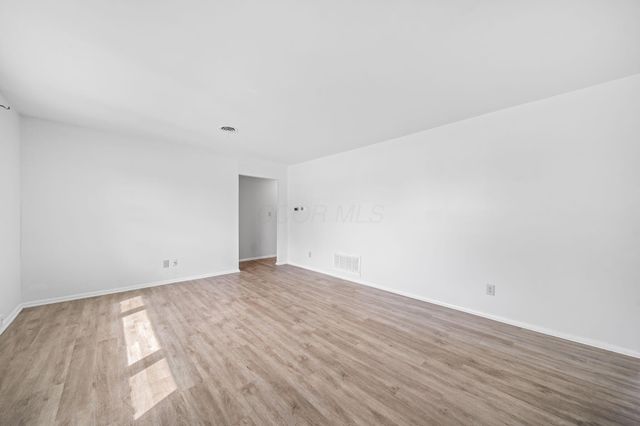 5258 Scioto Darby Road, Hilliard, OH 43026