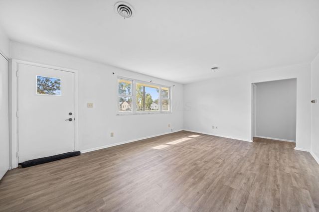 5258 Scioto Darby Road, Hilliard, OH 43026