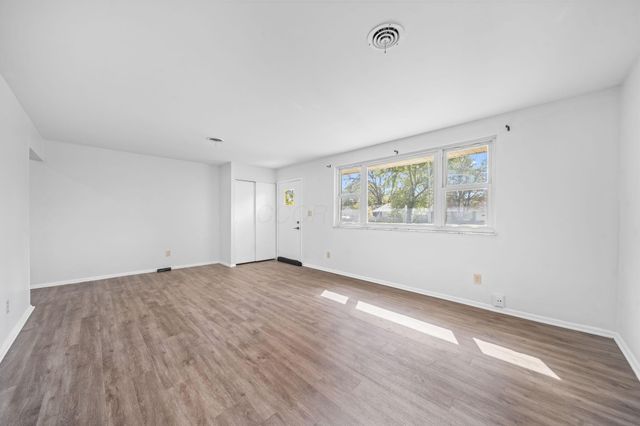 5258 Scioto Darby Road, Hilliard, OH 43026