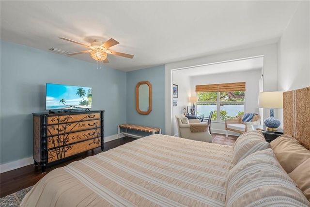 2539 Coconut DR, Sanibel, FL 33957