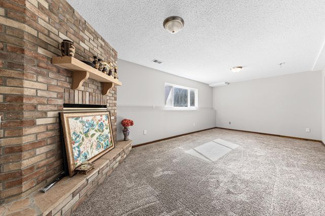 3939 Westbury Drive, Eagan, MN 55123