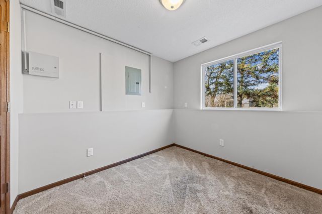 3939 Westbury Drive, Eagan, MN 55123