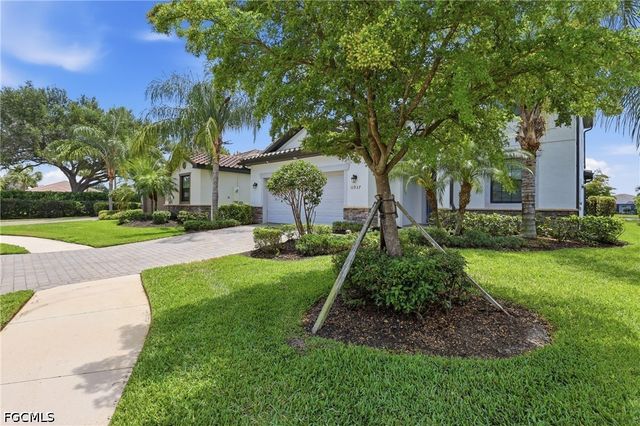 11937 Silver Cobblestone WAY, Fort Myers, FL 33913