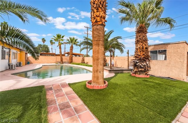 1413 South 17th Street, Las Vegas, NV 89104