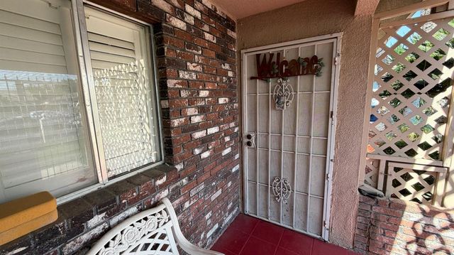 2310 S Meridian Avenue, Fresno, CA 93725