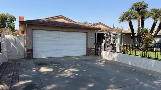 2310 S Meridian Avenue, Fresno, CA 93725