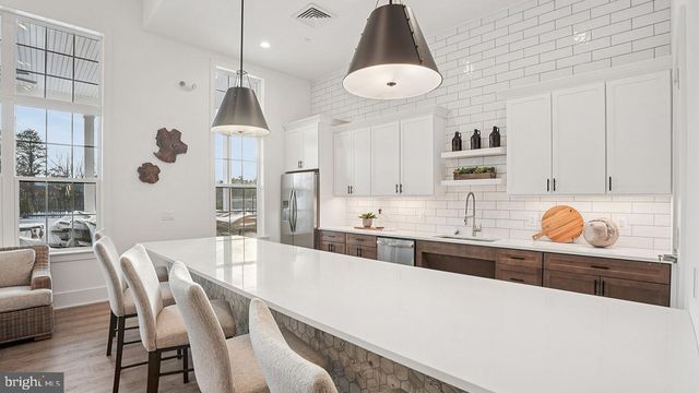 228 DAYTONA RD, Egg Harbor Township, NJ 08234