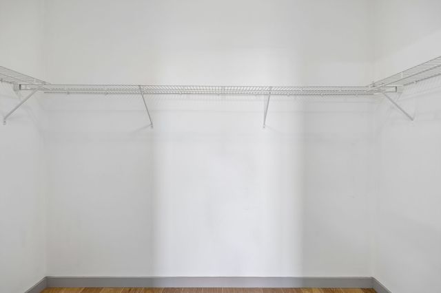 400 Herron Dr Apt 418, Nashville, TN 37210