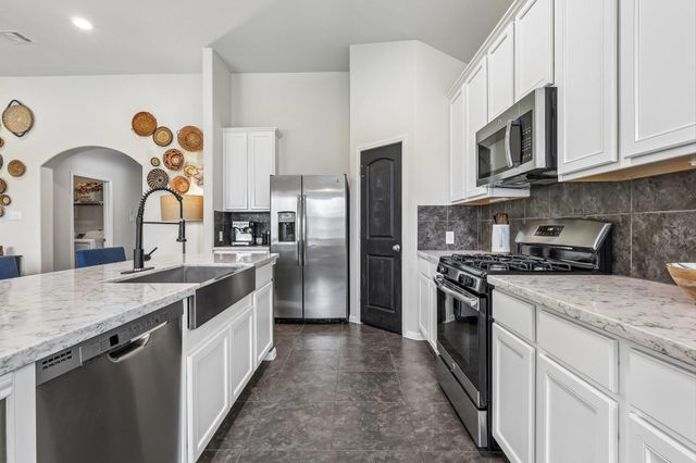 1498 Foshee Court, Alvin, TX 77511